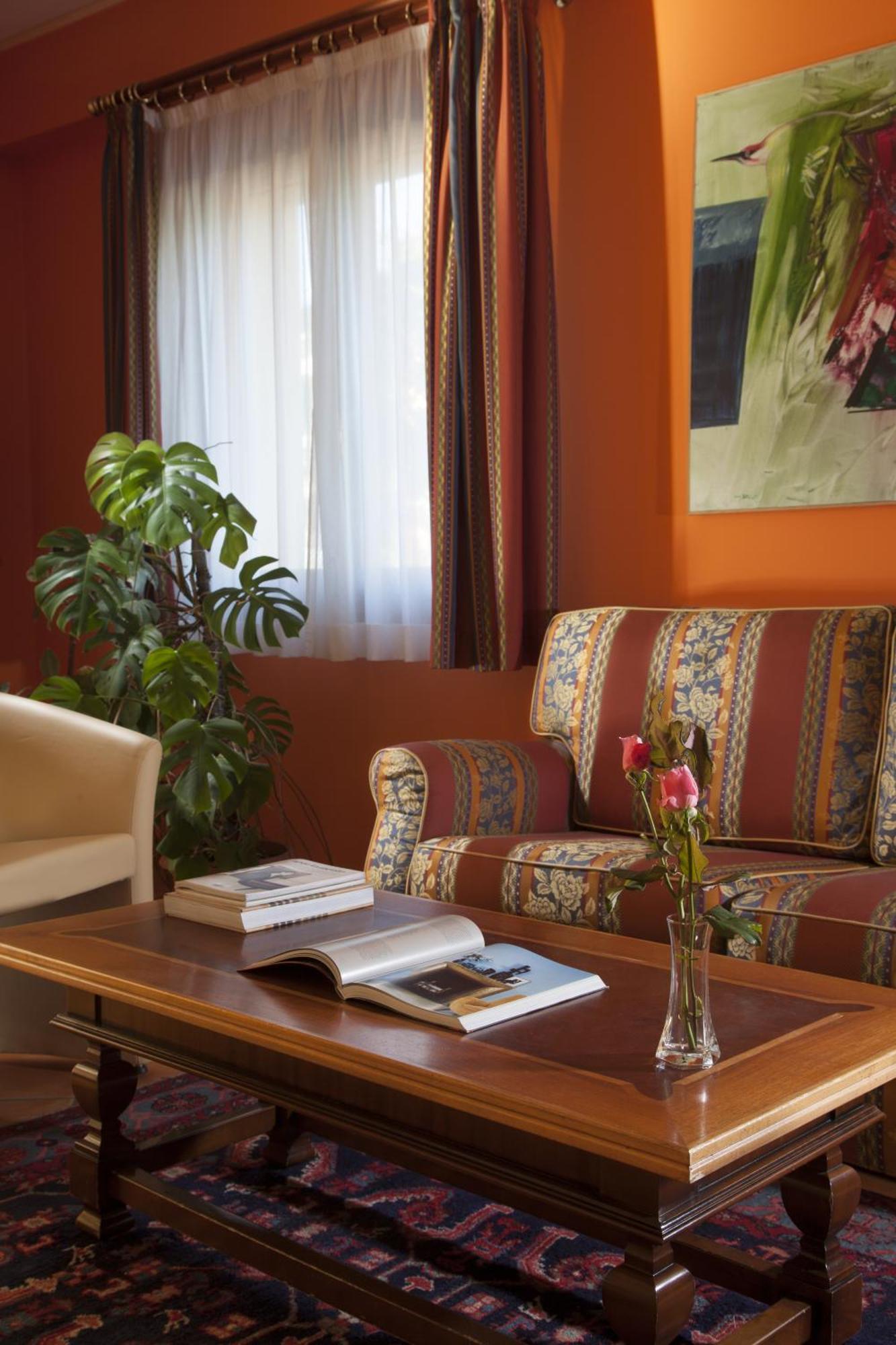 Hotel Naonis Cordenons エクステリア 写真